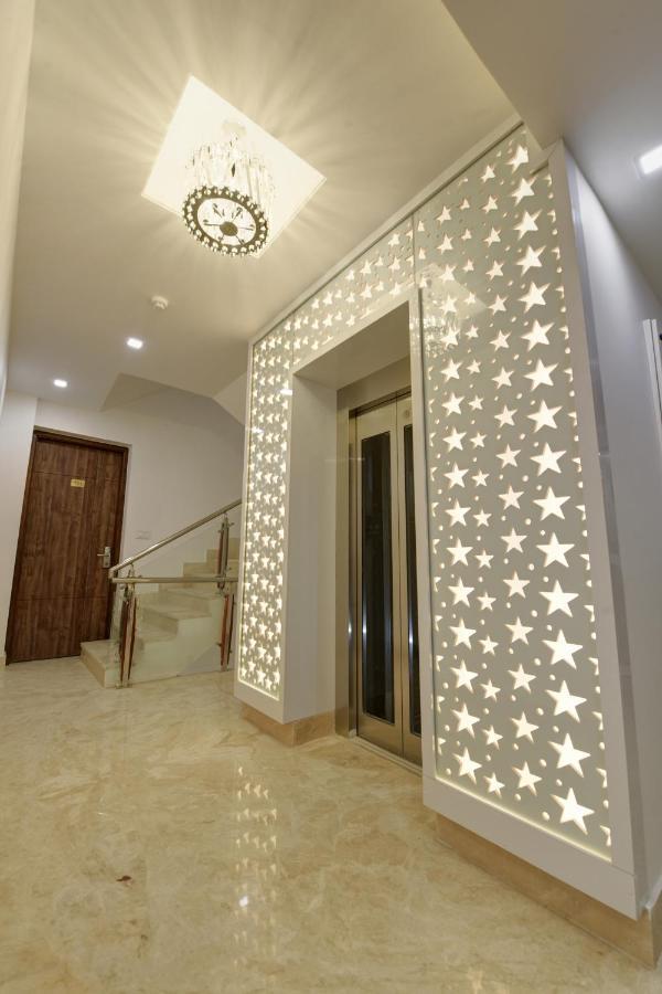 Golden Tree Hotel Noida Ngoại thất bức ảnh